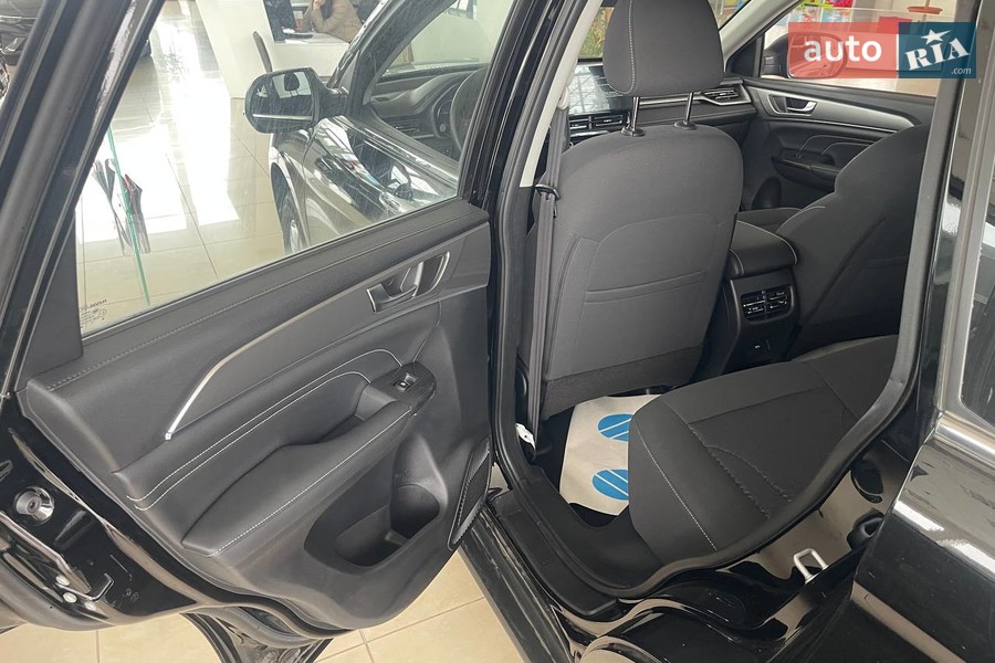 Haval M6 - фото 16