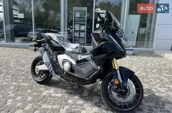 Honda ADV