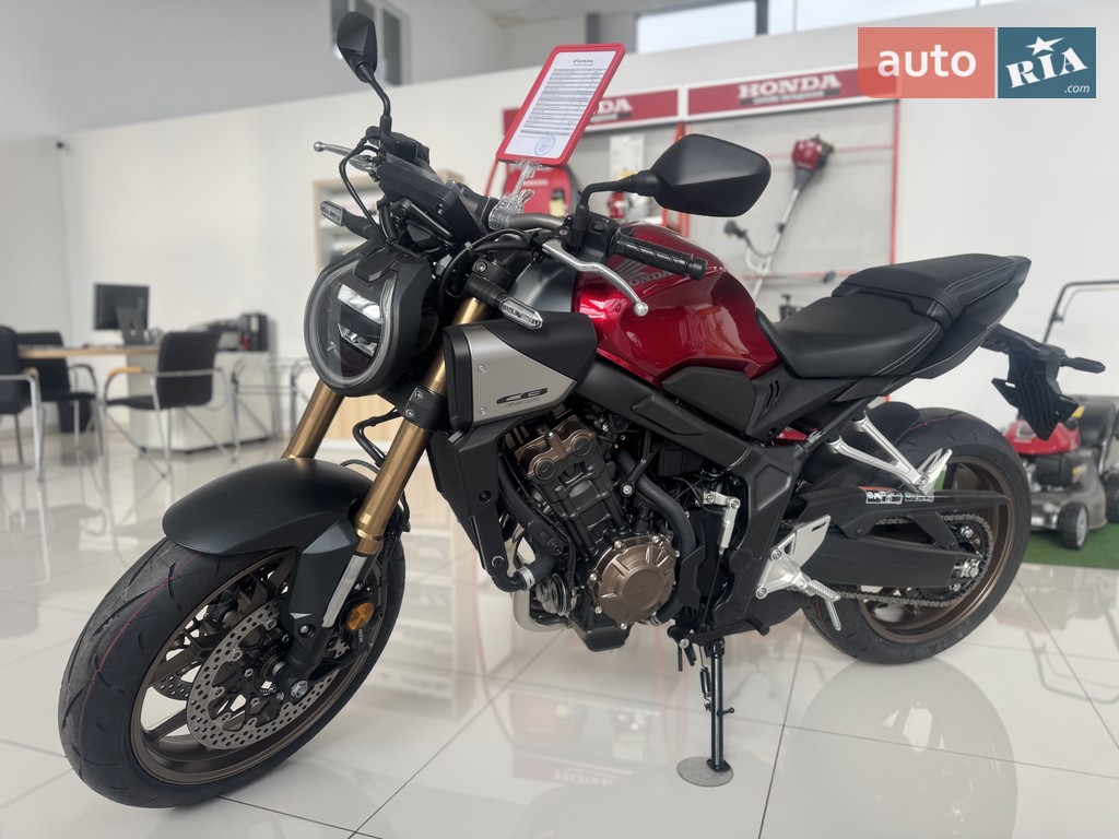 Новый Honda CB 650R E-Clutch (94 к.с.) Base 2024 автосалона «Форсаж авто» - фото 1