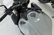 Honda CB 650R Base
