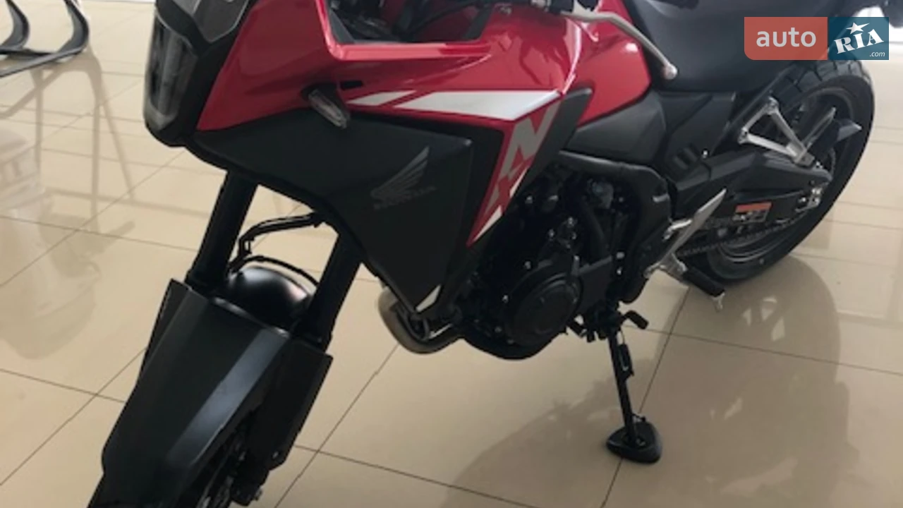 Honda CB Base