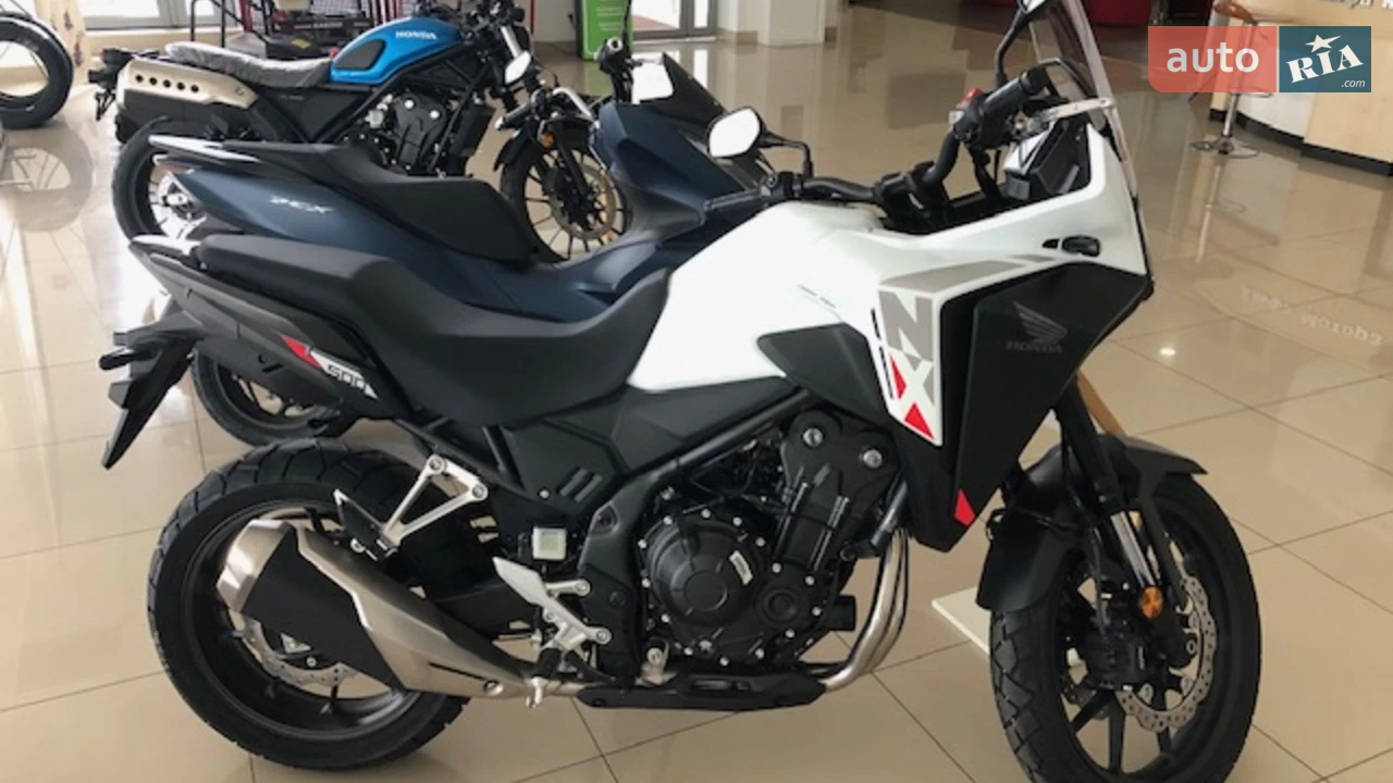 Honda CB Base