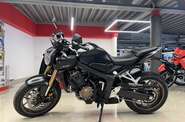 Honda CB Base