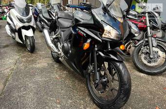 Honda CBR 400R 2015 Base