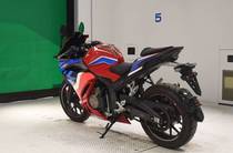 Honda CBR 400R Base