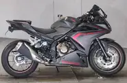 Honda CBR 400R Base