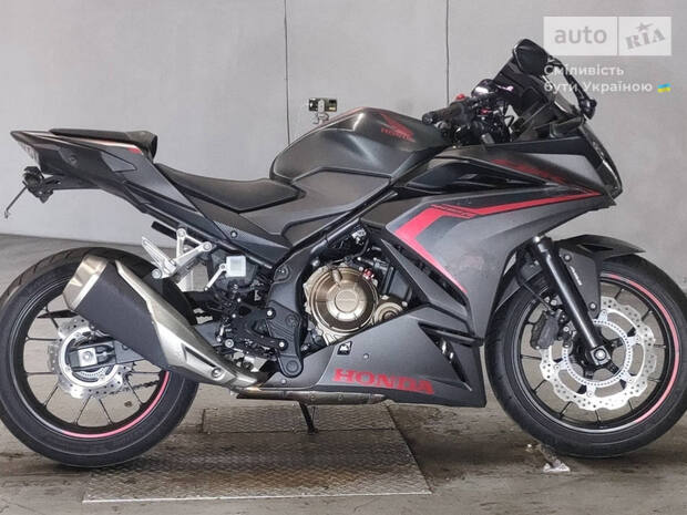 Honda CBR 400R 2020 Honda CBR 400R 2020