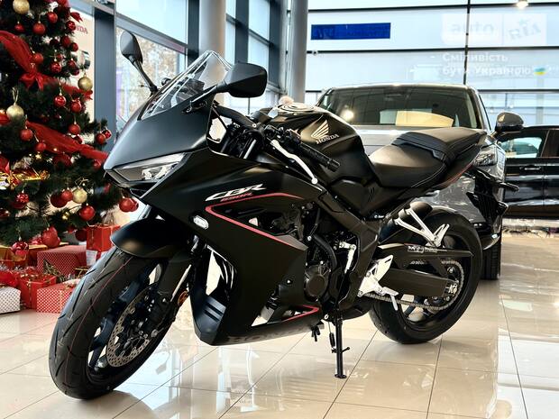 Honda CBR 650R 2025