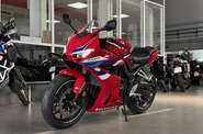 Honda CBR 650R Base
