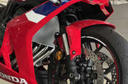 Honda CBR 650R Base