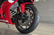Honda CBR 650R Base