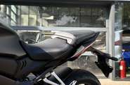 Honda CBR 650R Base