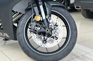 Honda CBR 650R Base