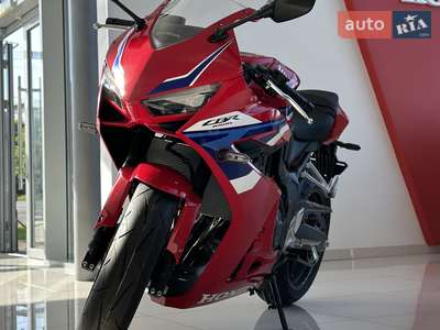 Honda CBR 2025 Base
