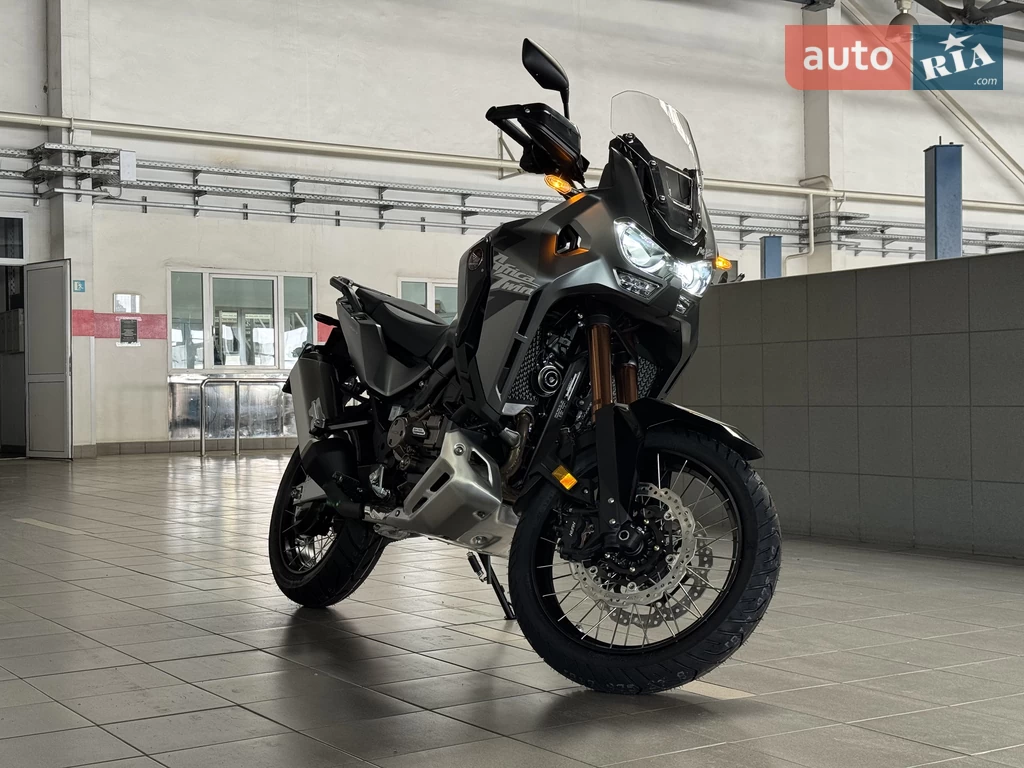 Honda CRF 1100L Africa Twin Honda CRF 1100L Africa Twin Base