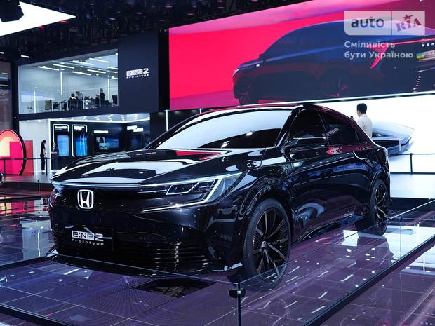 Honda e:NP2 2025