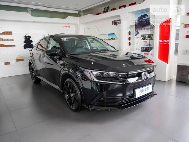 Honda e:NP2 2025