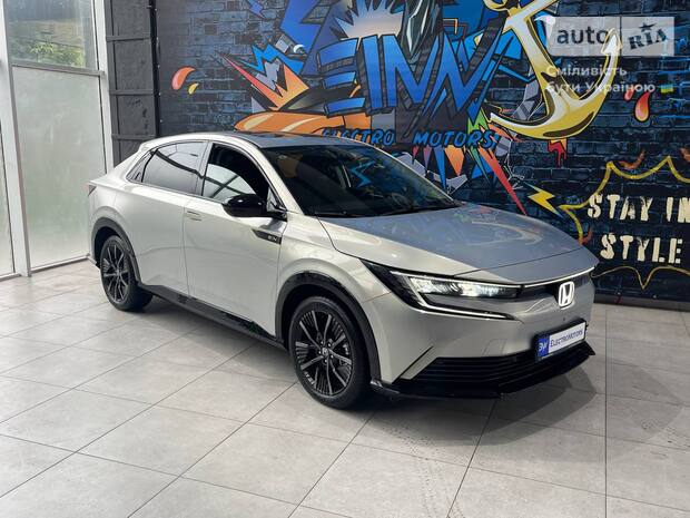 Honda e:NP2 2024