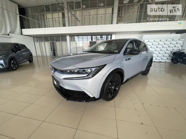 Honda e:NP2 2025