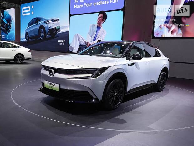 Honda e:NP2 2025