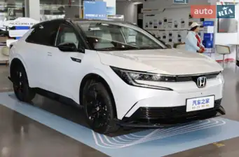 Honda e:NP2