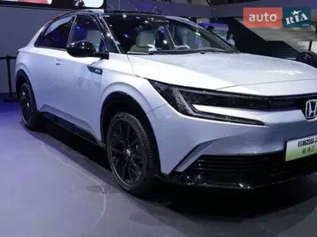 Honda e:NP2 2025