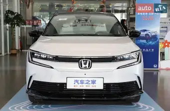 Honda e:NP2
