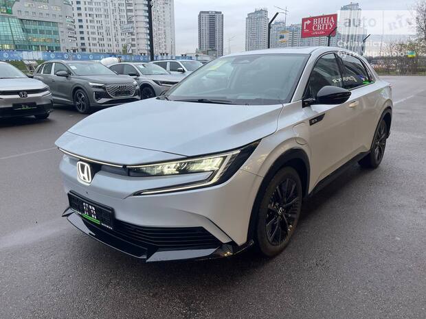 Honda e:NP2 2025
