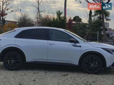 Новый Honda e:NP2 2025 - фото 4