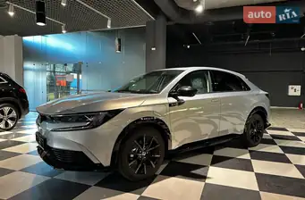 Honda e:NP2