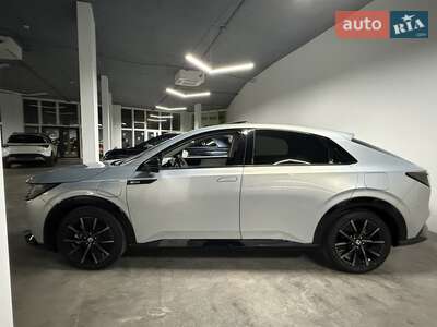 Новый Honda e:NP2 2025 - фото 4