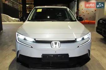 Honda e:NP2