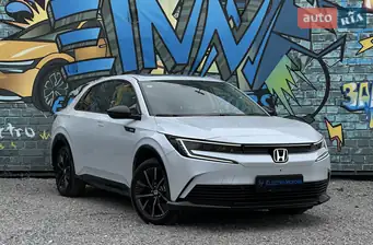 Honda e:NP2