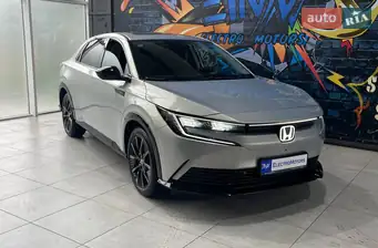 Honda e:NP2