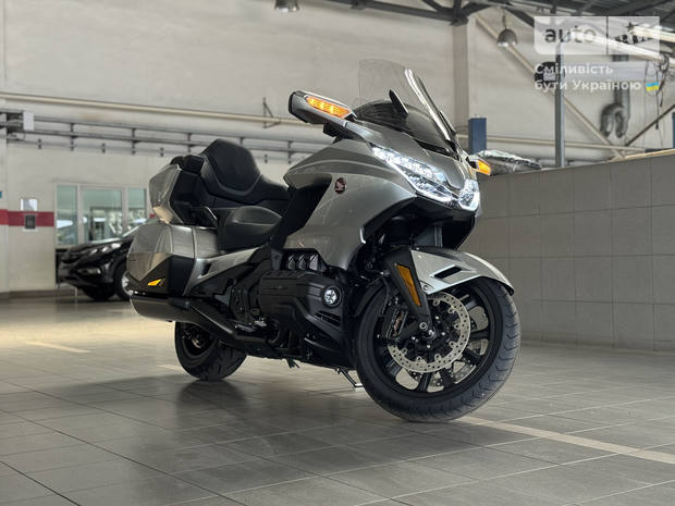 Honda GL 1800 Gold Wing 2025 Honda GL 1800 Gold Wing 2025