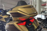 Honda GL 1800 Gold Wing Honda GL 1800 Gold Wing Base