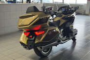 Honda GL 1800 Gold Wing Honda GL 1800 Gold Wing Base