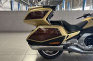 Honda GL 1800 Gold Wing Honda GL 1800 Gold Wing Base