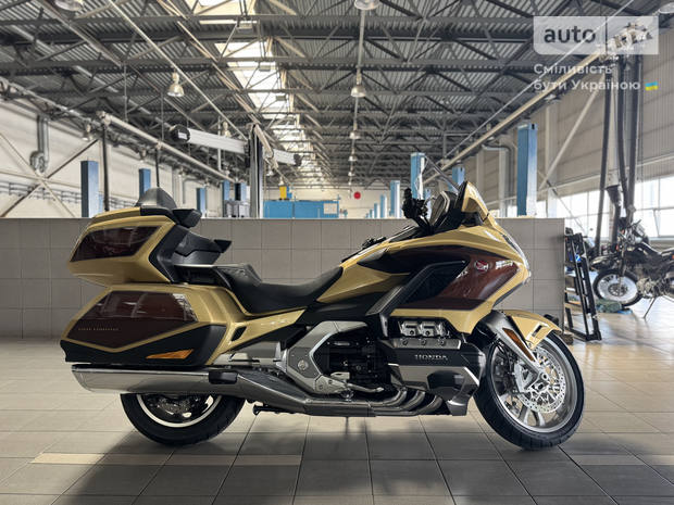 Honda GL 1800 Gold Wing 2025 Honda GL 1800 Gold Wing 2025