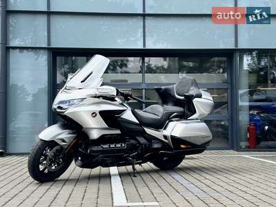Honda GL 2025 Base