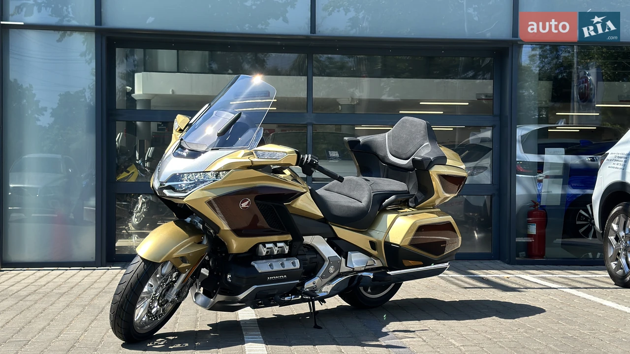 Honda GL Base