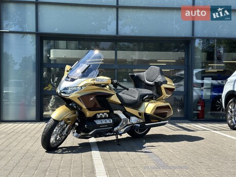 Honda GL 2025