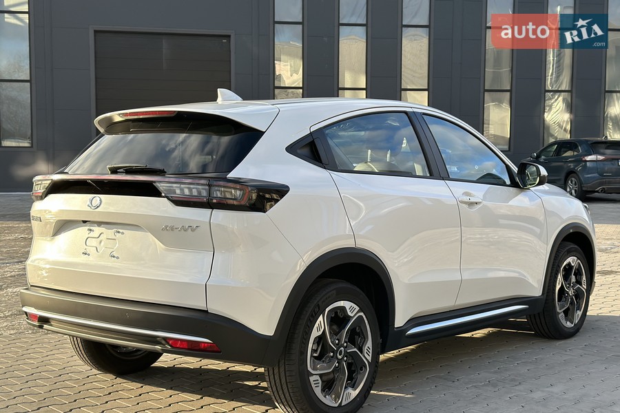Honda M-NV - фото 6