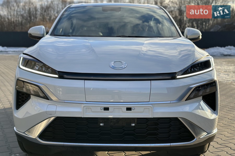 Honda M-NV - фото 2