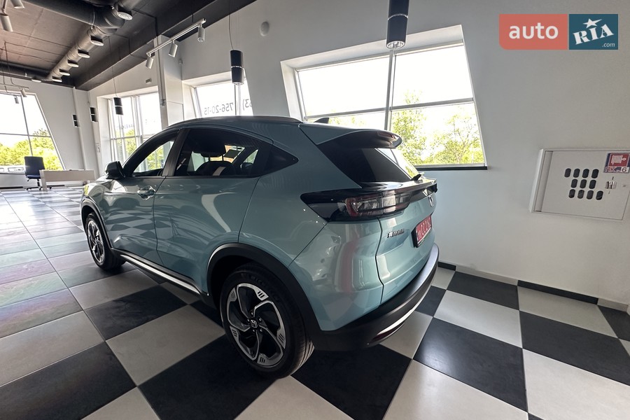 Honda M-NV - фото 8