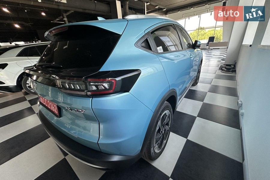 Honda M-NV - фото 10