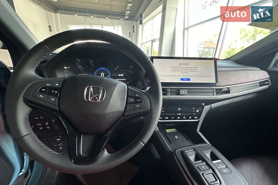 Honda M-NV - фото 17