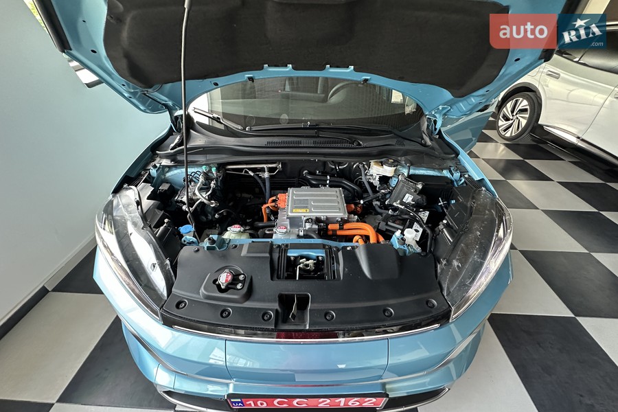 Honda M-NV - фото 27