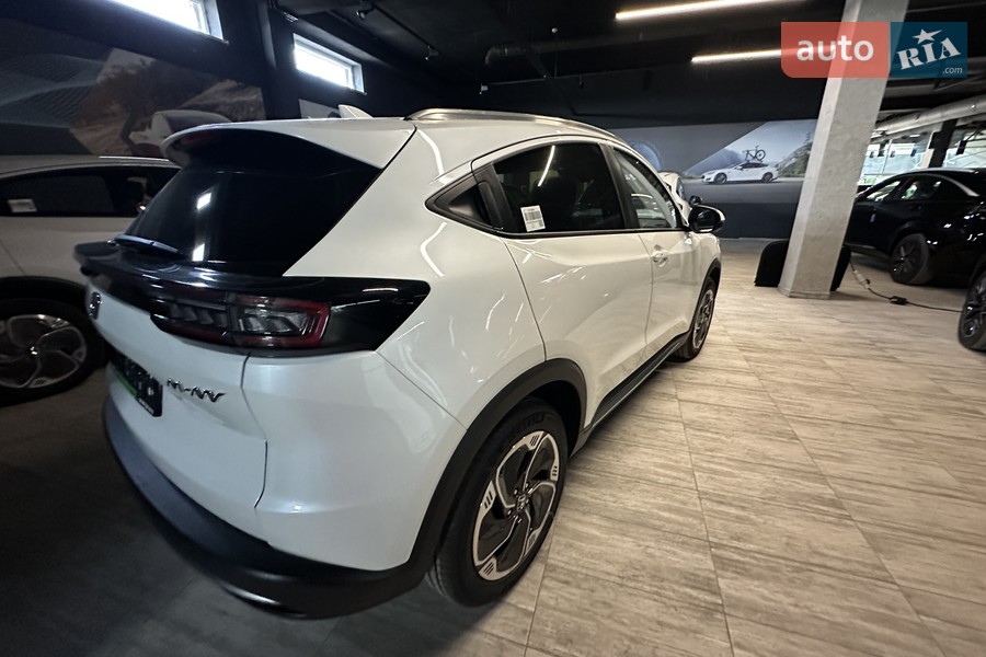 Honda M-NV - фото 12
