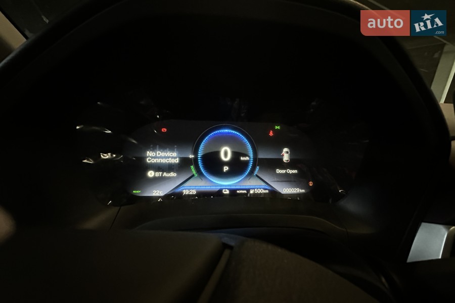 Honda M-NV - фото 19